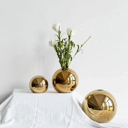 Plating Golden Ball Ceramic Vase